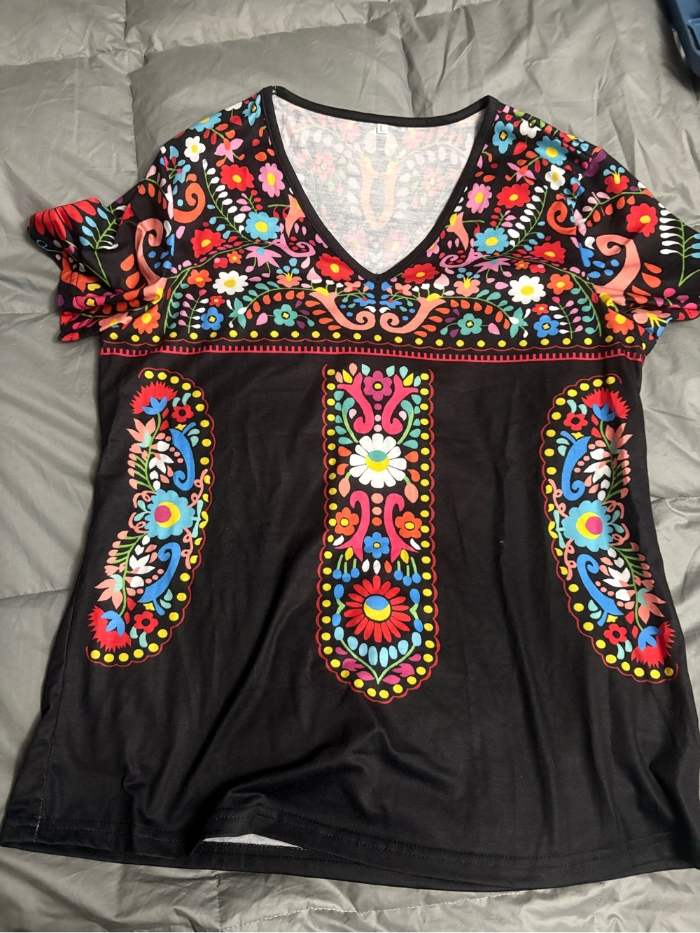 Women's Black Short Sleeve V-Neck Tee with Colorful Floral Print - Picture 5 of 8